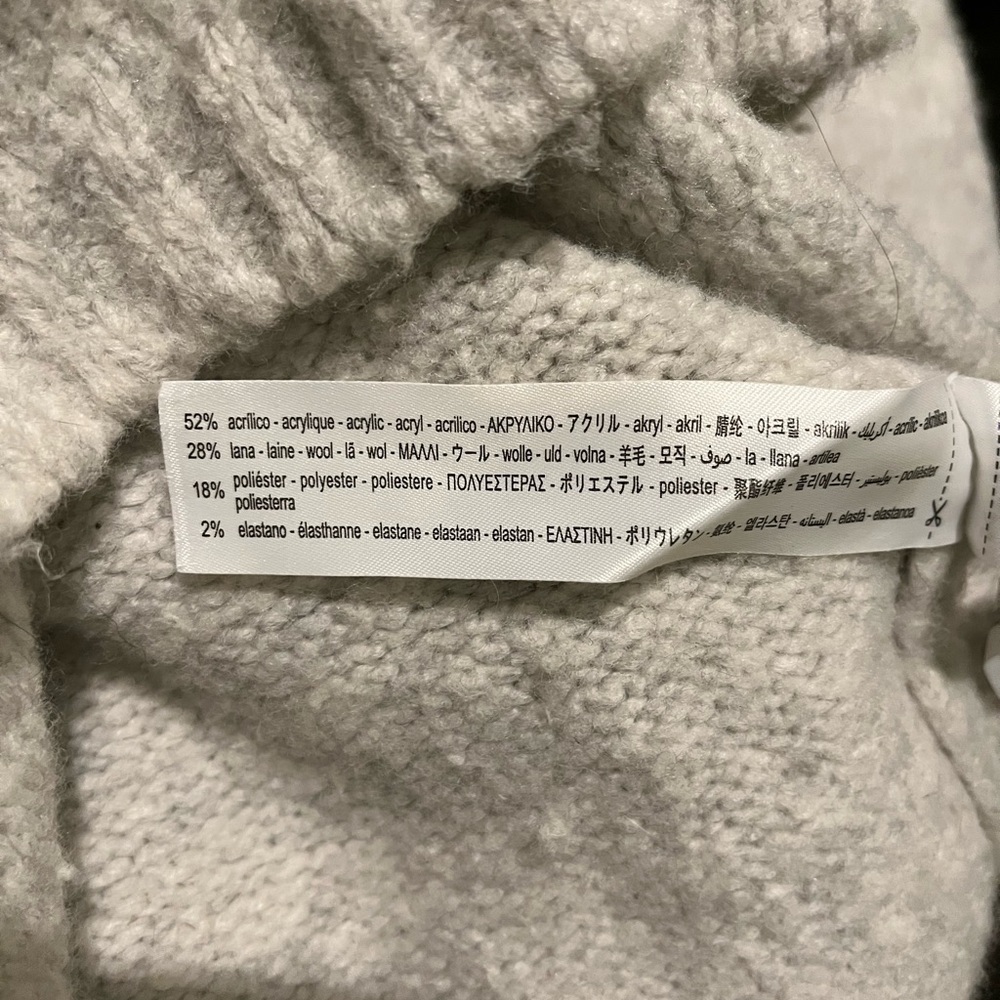 Zara Gray Button-Up Sweater - Picture 3 of 5